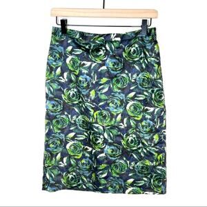 Loft size 4 green and blue rose flower print straight pencil skirt B88